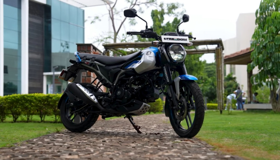 Bajaj First CNG 1 Motorcycle in The World 